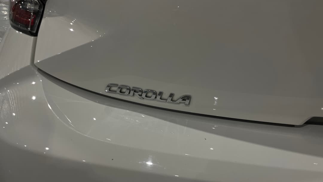 2020 Toyota Corolla Ascent Sport Hybrid, Automatic, 40377 km, Badge (Boot Left Side)