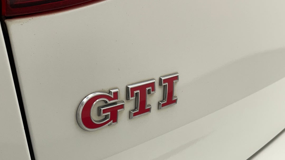 2016 Volkswagen Golf Gti 40 Years, Automatic, 117625 km, Badge (Boot Left Side)