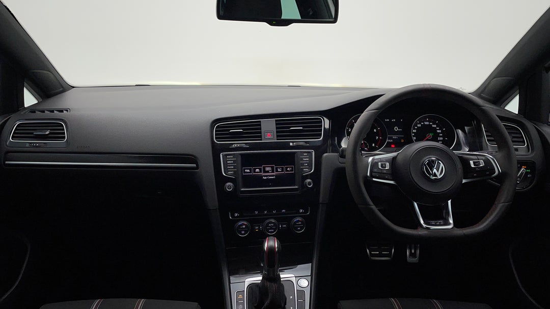 2016 Volkswagen Golf Gti 40 Years, Automatic, 117625 km, Dashboard View