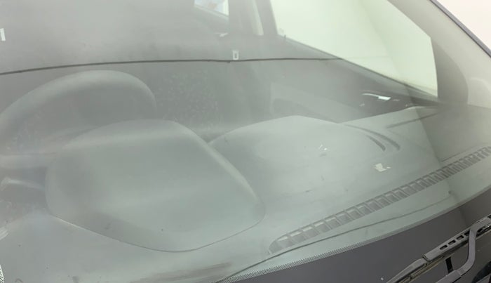 2020 Tata Tiago XZ PETROL, Petrol, Manual, 37,366 km, Front windshield - Minor spot on windshield