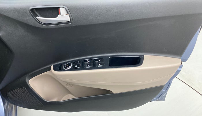 2015 Hyundai Xcent S 1.2, Petrol, Manual, 1,11,396 km, Driver Side Door Panels Control