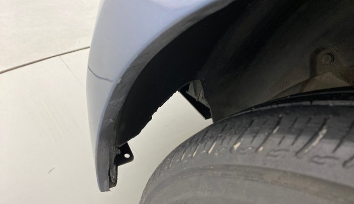 2015 Hyundai Xcent S 1.2, Petrol, Manual, 1,11,396 km, Left fender - Lining loose