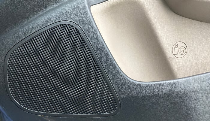 2015 Hyundai Xcent S 1.2, Petrol, Manual, 1,11,396 km, Speaker