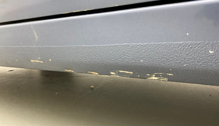2015 Hyundai Xcent S 1.2, Petrol, Manual, 1,11,396 km, Left running board - Minor scratches