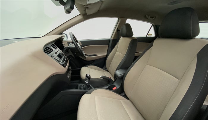2015 Hyundai Elite i20 ASTA 1.4 CRDI, Diesel, Manual, 58,447 km, Right Side Front Door Cabin
