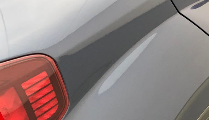 2021 Hyundai VENUE SX PLUS 1.0 TURBO DCT, Petrol, Automatic, 21,615 km, Right quarter panel - Paint has minor damage