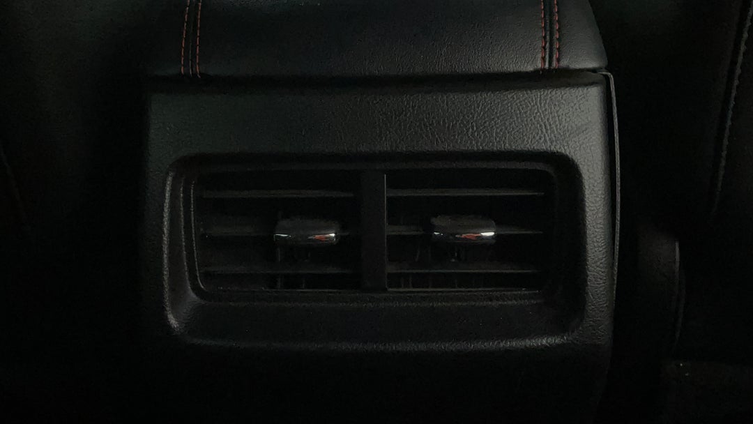 Rear A/C Vent