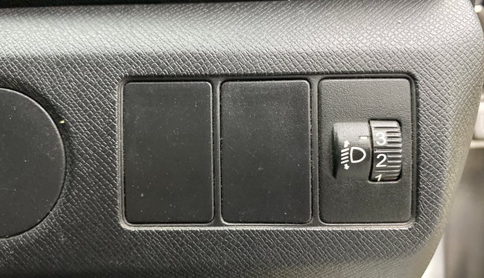 2018 Honda Brio S(O) MT, Petrol, Manual, 90,872 km, Dashboard - Headlight height adjustment not working
