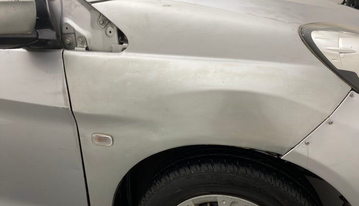 2018 Honda Brio S(O) MT, Petrol, Manual, 90,872 km, Right fender - Paint has minor damage