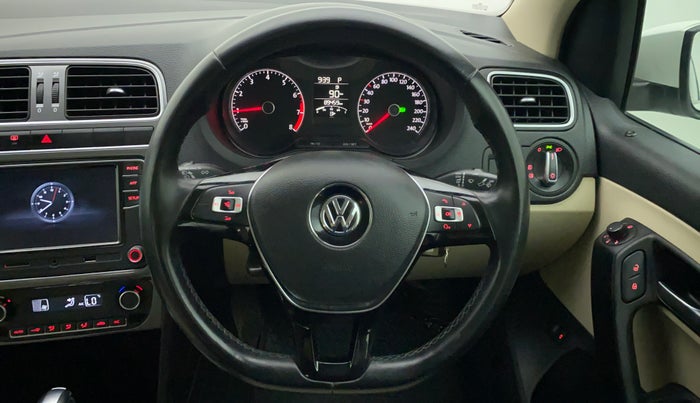 2020 Volkswagen Vento HIGHLINE PLUS 1.0L TSI AT, Petrol, Automatic, 89,509 km, Steering Wheel Close Up