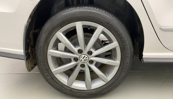 2020 Volkswagen Vento HIGHLINE PLUS 1.0L TSI AT, Petrol, Automatic, 89,509 km, Right Rear Wheel