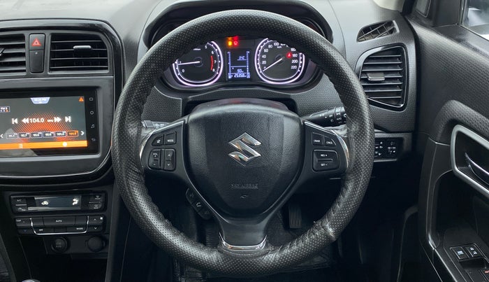 2020 Maruti Vitara Brezza ZXI +, Petrol, Manual, 25,486 km, Steering Wheel Close Up