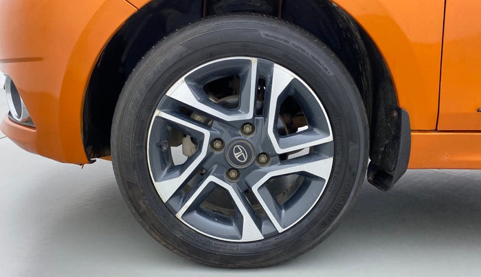 2019 Tata Tiago XZ+ 1.2 Revotron, Petrol, Manual, 98,903 km, Left Front Wheel