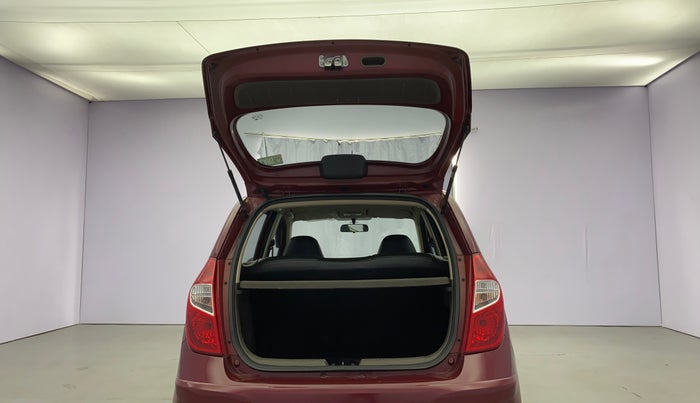 2014 Hyundai i10 SPORTZ 1.1, Petrol, Manual, 57,355 km, Boot Door Open