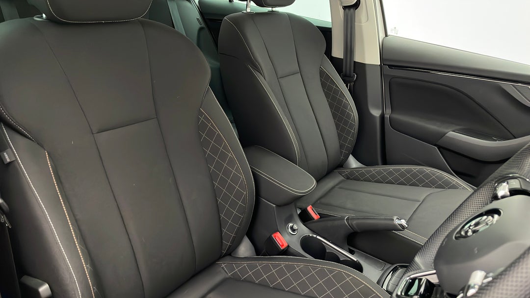 2021 SKODA Scala 110 Tsi Ambition, Automatic, 7513 km, Right Side Front Door Cabin View