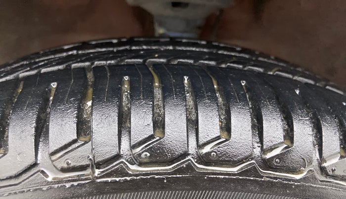 2016 Maruti Wagon R 1.0 VXI, Petrol, Manual, 14,876 km, Left Front Tyre Tread