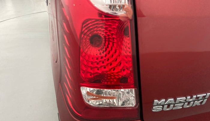 2016 Maruti Wagon R 1.0 VXI, Petrol, Manual, 14,876 km, Left tail light - Minor damage