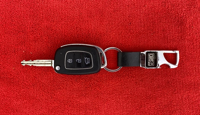 2016 Hyundai Elite i20 SPORTZ 1.2, Petrol, Manual, 60,574 km, Key Close Up