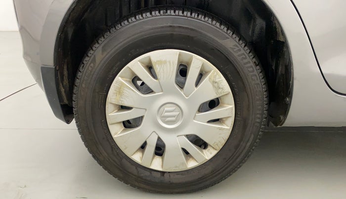 2013 Maruti Swift VXI, Petrol, Manual, 29,386 km, Right Rear Wheel