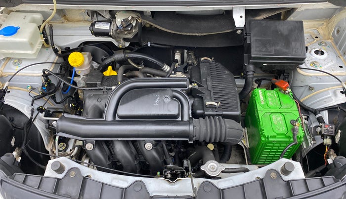 2018 Renault Kwid 1.0 RXT Opt, Petrol, Manual, 20,154 km, Open Bonet