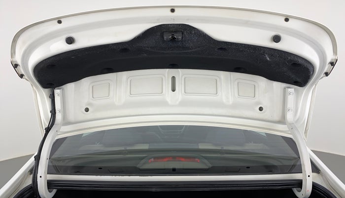 2019 Hyundai Verna 1.6 SX VTVT (O), Petrol, Manual, 81,902 km, Boot Door Open