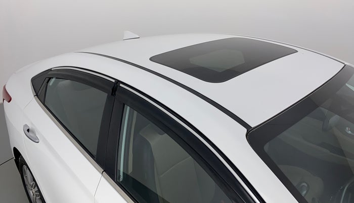 2019 Hyundai Verna 1.6 SX VTVT (O), Petrol, Manual, 81,902 km, Roof