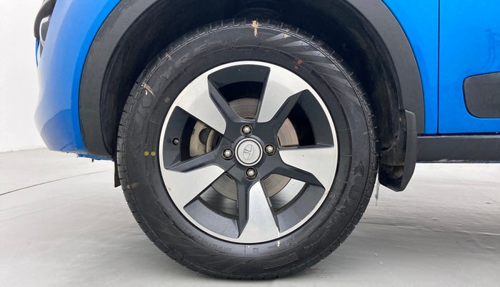 2018 Tata NEXON XZA+ 1.5, Diesel, Automatic, 80,132 km, Left Front Wheel