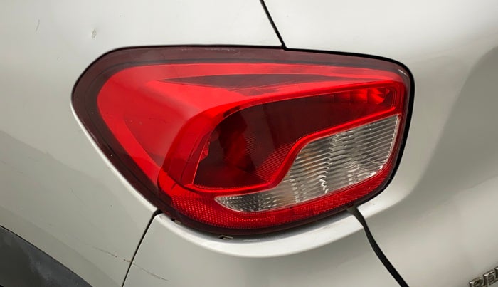 2016 Renault Kwid RXT 1.0 (O), Petrol, Manual, 77,559 km, Left tail light - Minor scratches