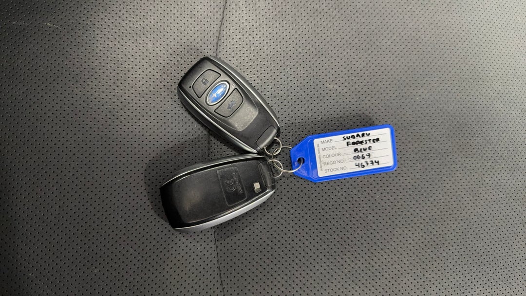 2015 Subaru Forester 2.5i-s, Automatic, 103602 km, Key Close-up