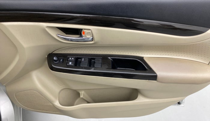 2014 Maruti Ciaz ZXI AMT, Petrol, Automatic, 44,997 km, Driver Side Door Panels Control