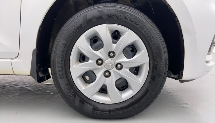 2019 Hyundai Elite i20 1.2 MAGNA PLUS VTVT, Petrol, Manual, 12,310 km, Right Front Wheel