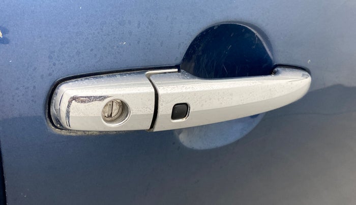 2016 Maruti Baleno ALPHA PETROL 1.2, Petrol, Manual, 66,424 km, Lock system - Keyless sensor not working