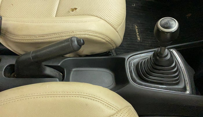 2019 Honda Amaze 1.2L I-VTEC S, Petrol, Manual, 37,849 km, Gear Lever