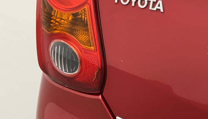 2012 Toyota Etios Liva G, Petrol, Manual, 53,414 km, Left tail light - Minor damage