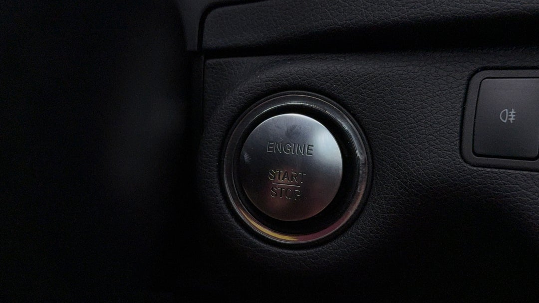 2013 Mercedes-benz C250 Avantgarde, Automatic, 120428 km, Keyless / Button Start