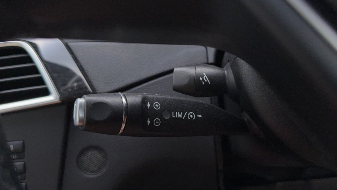 2013 Mercedes-benz C250 Avantgarde, Automatic, 120428 km, Cruise Control