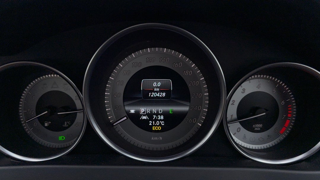 2013 Mercedes-benz C250 Avantgarde, Automatic, 120428 km, Odometer View