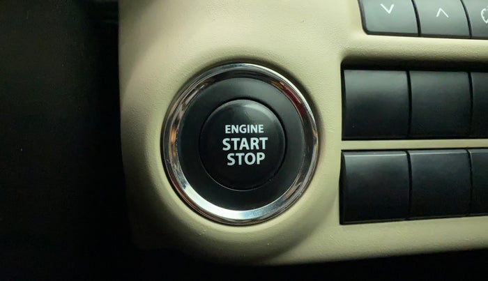 2022 Toyota Glanza V, Petrol, Manual, 41,129 km, Keyless Start/ Stop Button