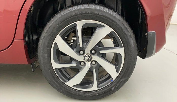 2022 Toyota Glanza V, Petrol, Manual, 41,129 km, Left Rear Wheel
