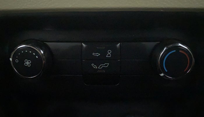 2017 Ford Endeavour 3.2l 4X4 AT Titanium, Diesel, Automatic, 39,662 km, Rear AC Temperature Control