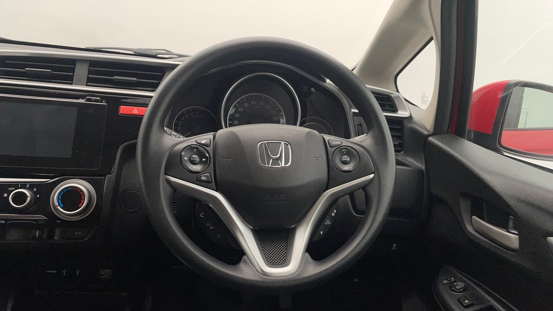 2016 Honda Jazz Vti, Manual, 86702 km, Steering Wheel Close-up