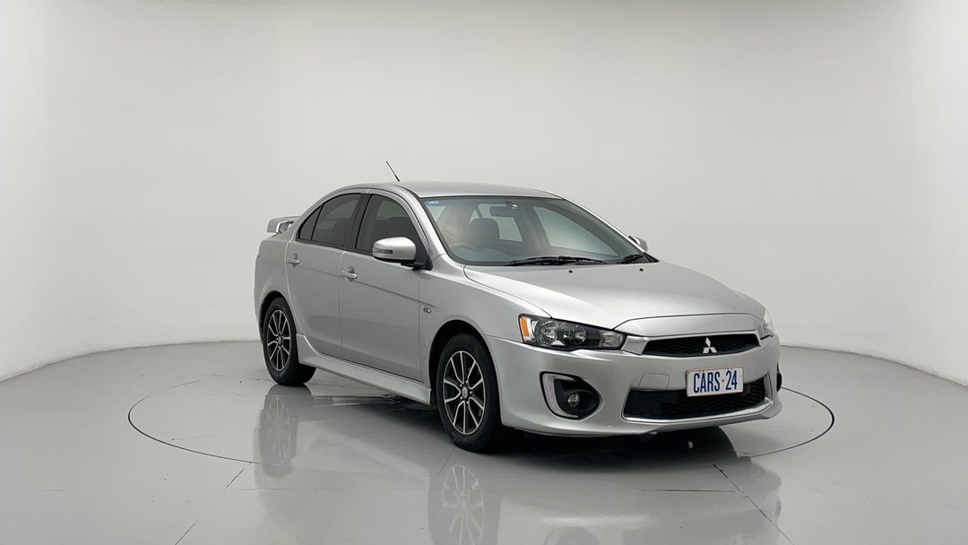 Right Front Diagonal (45- Degree) View