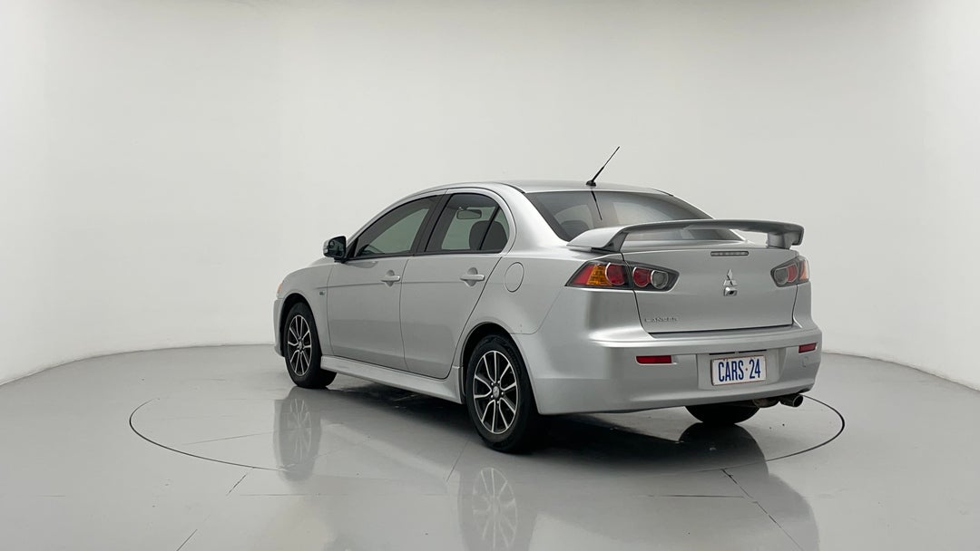 Left Back Diagonal (45- Degree) View