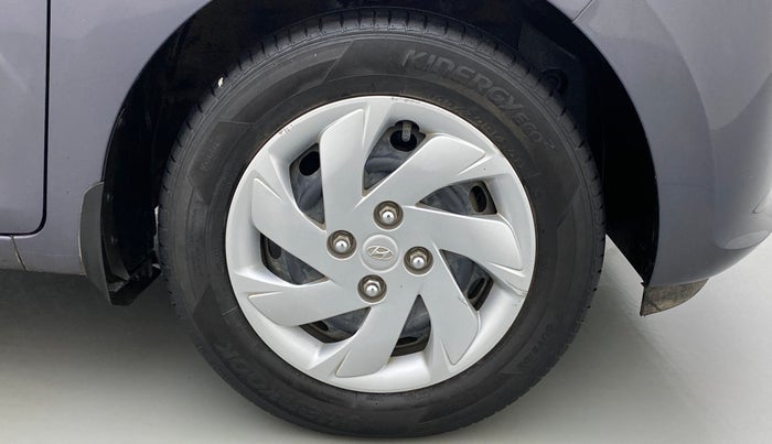 2018 Hyundai NEW SANTRO 1.1 SPORTZ MT CNG, CNG, Manual, 40,067 km, Right Front Wheel