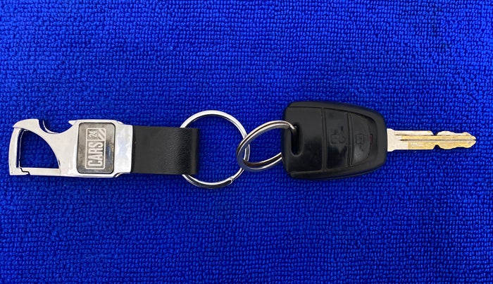 2018 Hyundai NEW SANTRO 1.1 SPORTZ MT CNG, CNG, Manual, 40,067 km, Key Close Up