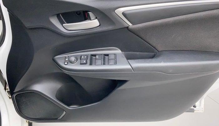 2021 Honda WR-V 1.2L I-VTEC VX MT, Petrol, Manual, 28,364 km, Driver Side Door Panels Control