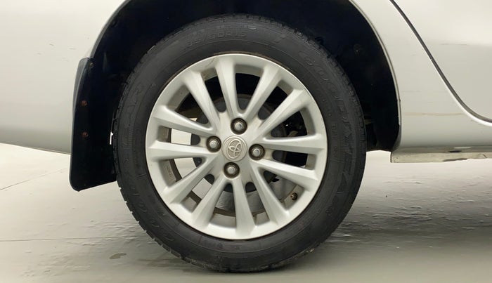 2015 Toyota Etios VX, Petrol, Manual, 14,512 km, Right Rear Wheel