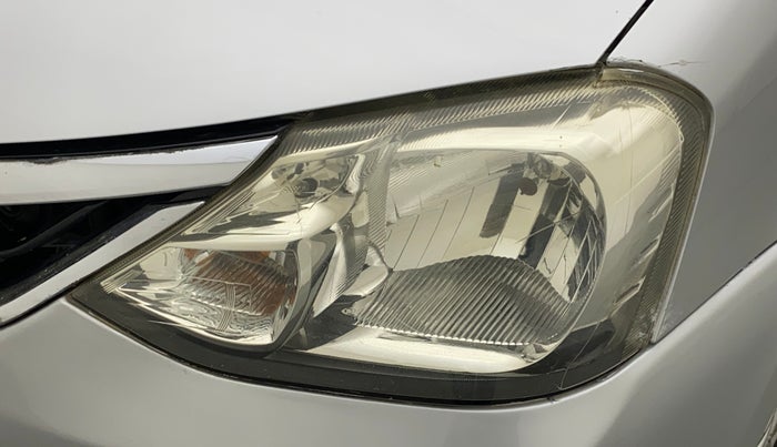 2015 Toyota Etios VX, Petrol, Manual, 14,512 km, Left headlight - Minor scratches