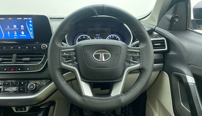 2022 Tata Safari XT+2.0 KRYOTEC, Diesel, Manual, 6,192 km, Steering Wheel Close Up