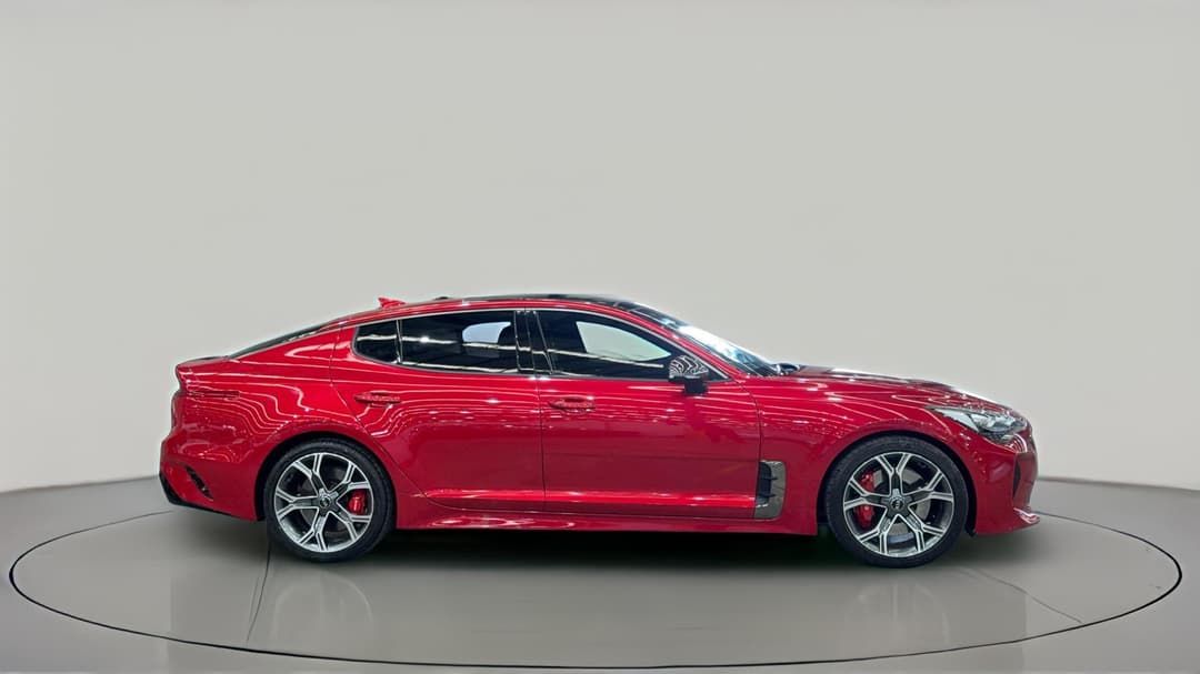 2018 Kia Stinger Gt (black Leather), Automatic, 124493 km, Right Side View